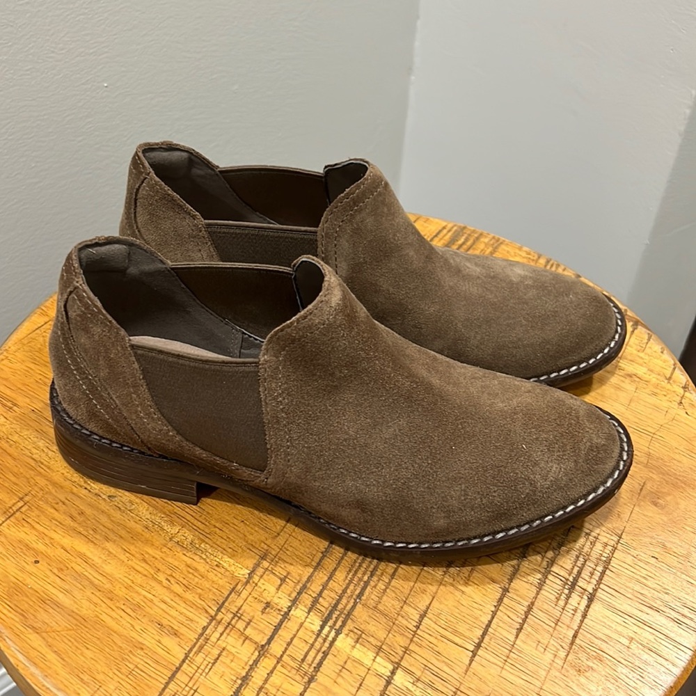 Clarks Ultimate Comfort Collection, size 6.5